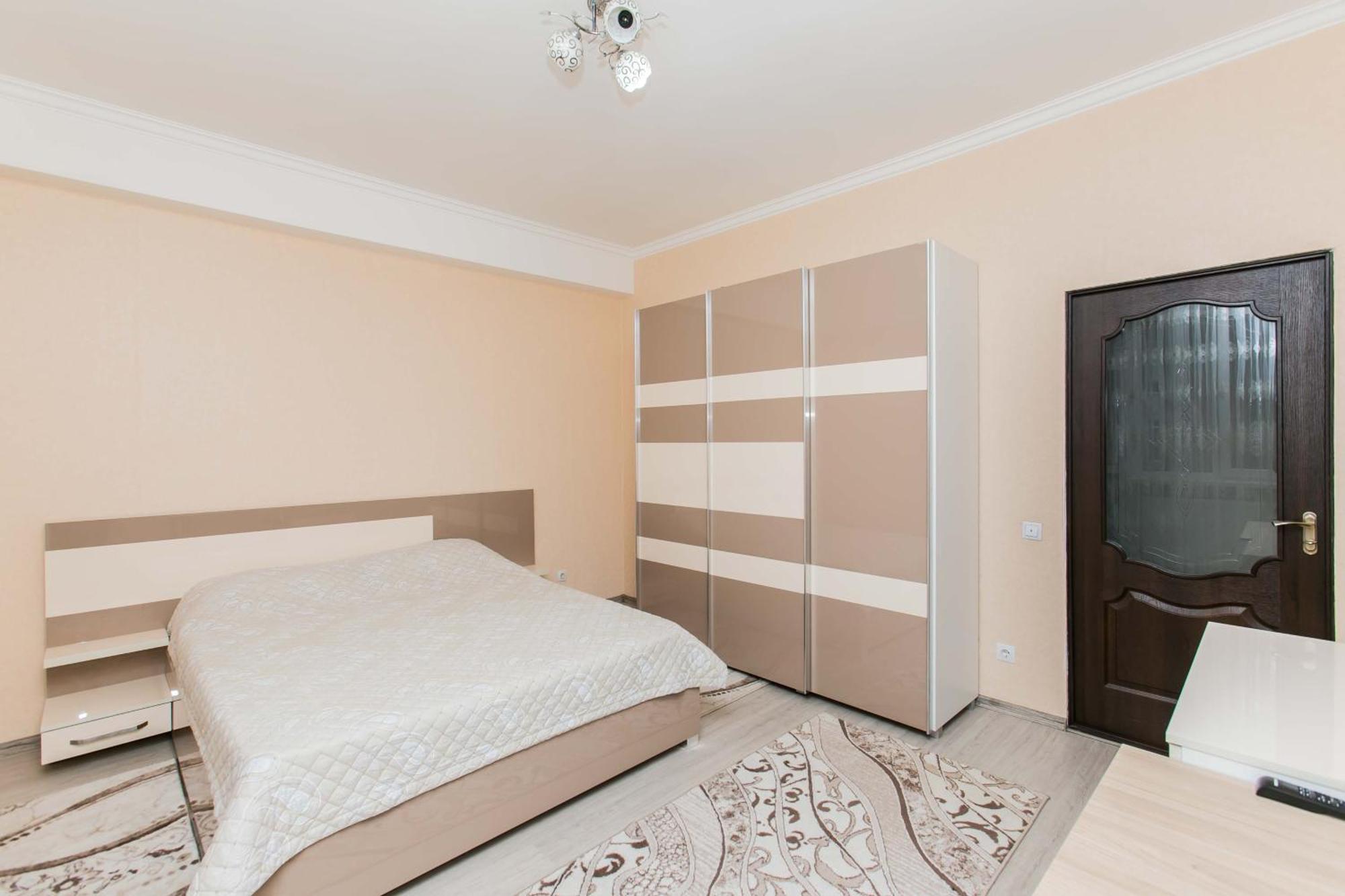Apartament Spatios In Complex Residential Chişinǎu Buitenkant foto