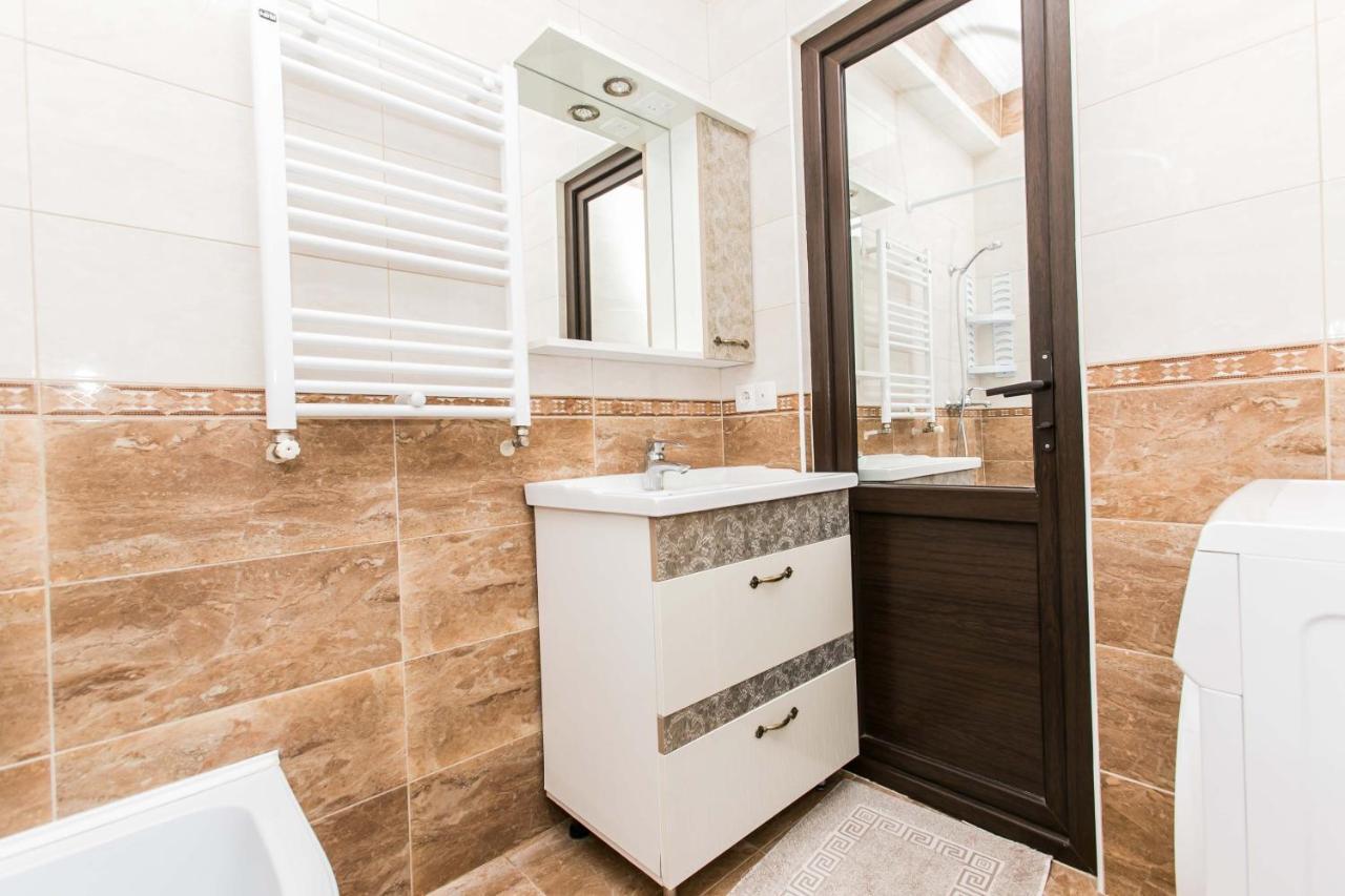 Apartament Spatios In Complex Residential Chişinǎu Buitenkant foto