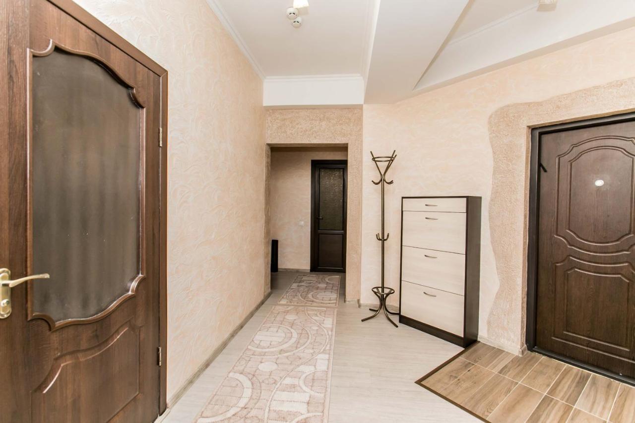 Apartament Spatios In Complex Residential Chişinǎu Buitenkant foto